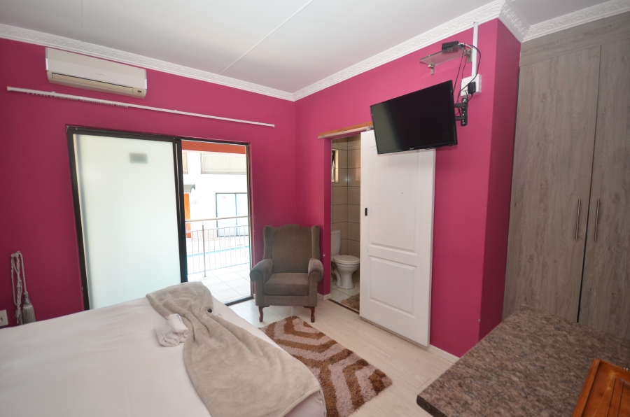 Commercial Property for Sale in Amalinda Eastern Cape